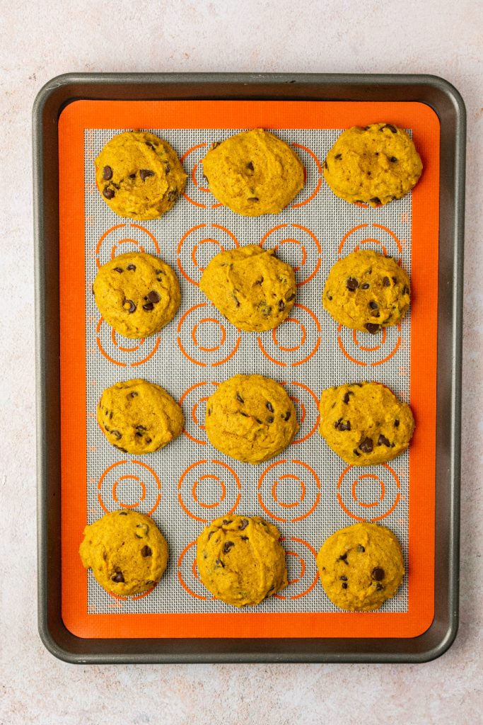 freshly baked pumpkin cookies