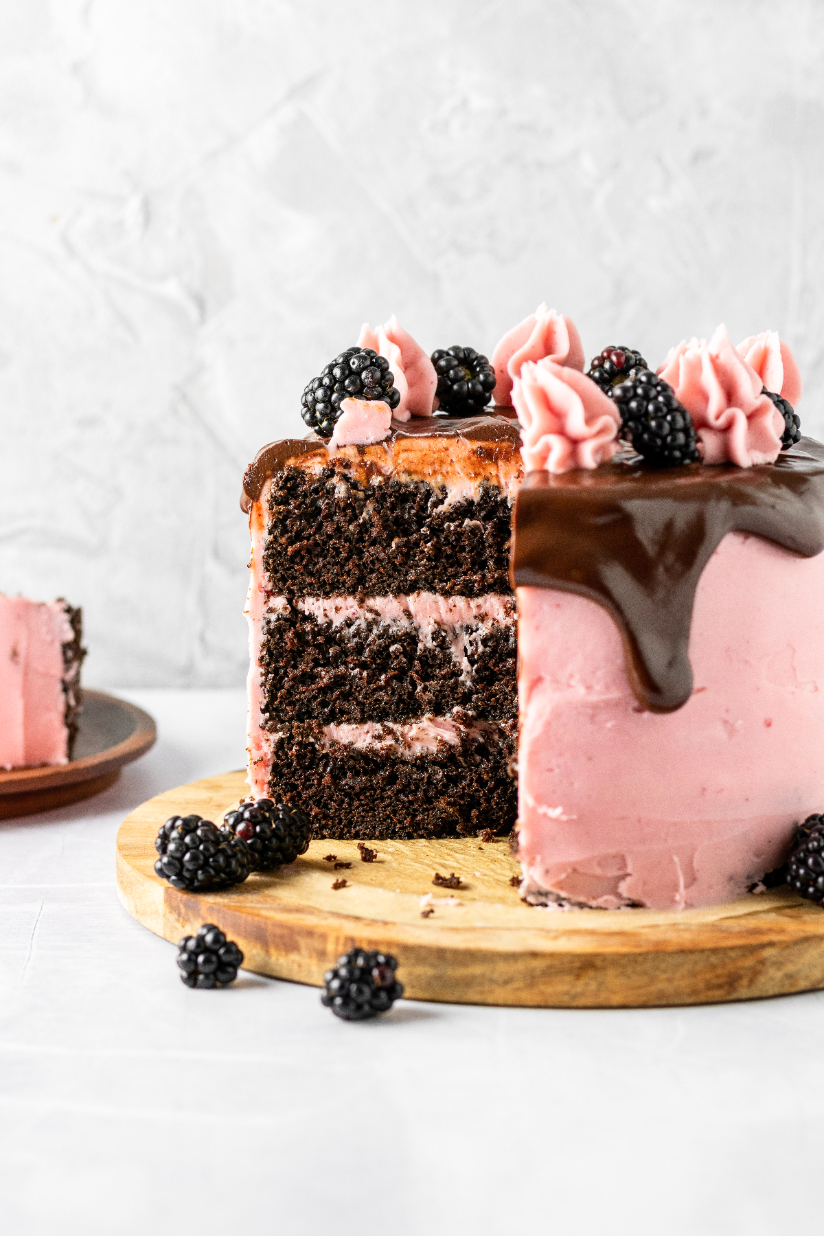 Blackberry Cake with Cream Cheese Frosting  Blackberry Recipe Ideas