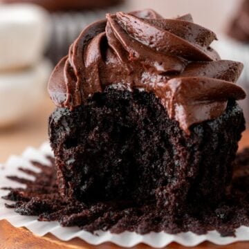 Homemade chocolate cupcakes that are super moist and topped with a rich chocolate cream cheese frosting.